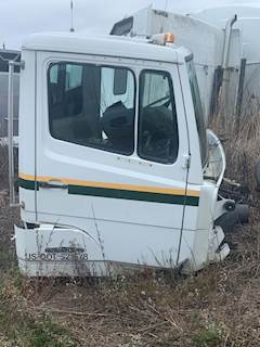 Freightliner FLC112 Right Door