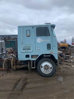 International CO-9670 Door