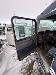 Kenworth T600 Left Door