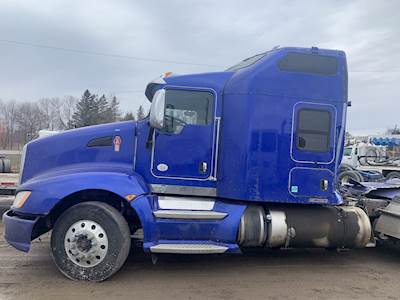 Kenworth T660 Door