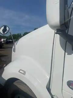 Kenworth T700 Left Door