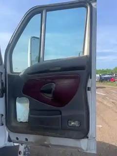 Kenworth T700 Right Door