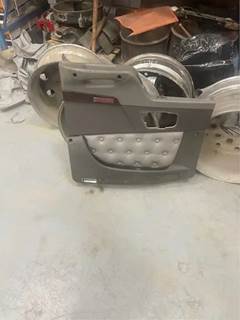 Kenworth T800 Left Door