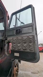 Mack CHN613 Door