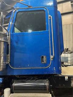 Peterbilt 379 Left Door