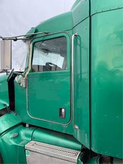Peterbilt 386 Door