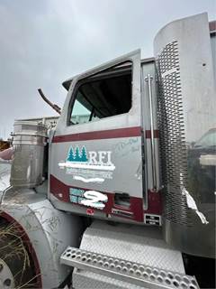 Western Star 4900 Left Door