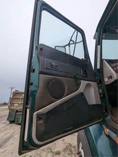Western Star 4900SA Left Door