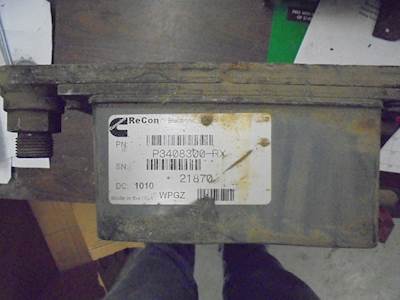 Cummins M11 Engine Control Module (ECM)