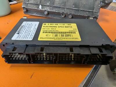 Detroit DD15 Engine Control Module (ECM) for a 2017 Freightliner Cascadia