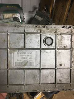 Mercedes-Benz MBE 4000 Engine Control Module (ECM)