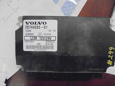 Volvo VNL Engine Control Module (ECM)