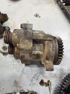 Caterpillar C12 Engine Oil Pump