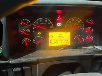 Cummins X15 Engine - 1 HP