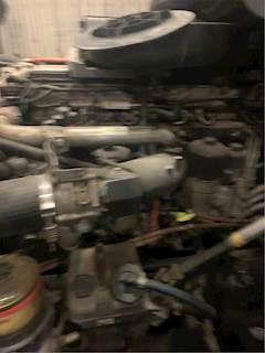 Detroit DD15 Engine - 560 HP