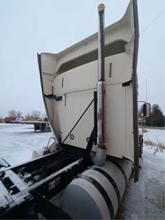 Mack Pinnacle CXU613 Exhaust Pipe for a 2012 Mack CXU613