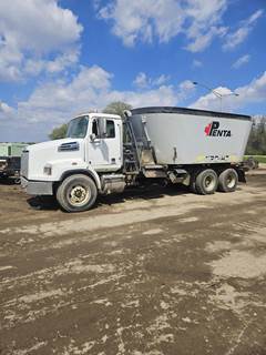 Western Star 4700 Farm / Grain Truck - Detroit 525HP, 6 Speed Allison Rds Automatic