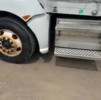 Peterbilt 389 Fender Extension