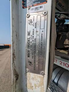 Mack CH613 Fuel Tank