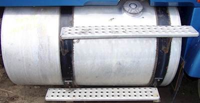 Volvo WIA Right Fuel Tank