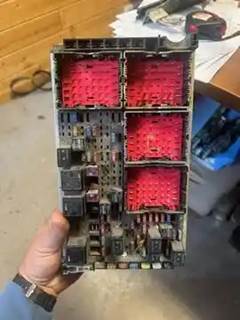 Kenworth T680 Fuse Box