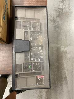 International 4900 Gauge