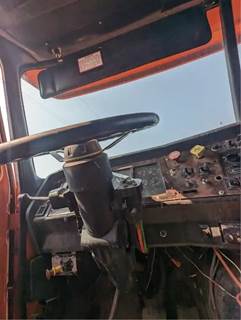 Volvo / WhiteGMC WIA Aero Gauge for a 1995 Volvowhitegmc WIA Areo Series