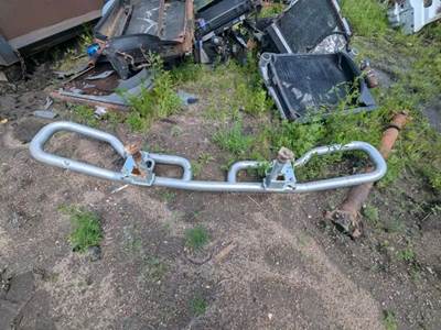 Freightliner Cascadia Grille