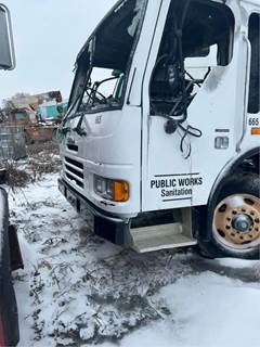 Freightliner Condor Grille