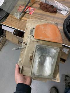 Sterling 9500 Series Headlight Assembly