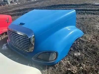 Freightliner Columbia Hood