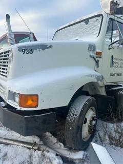 International 8200 Hood