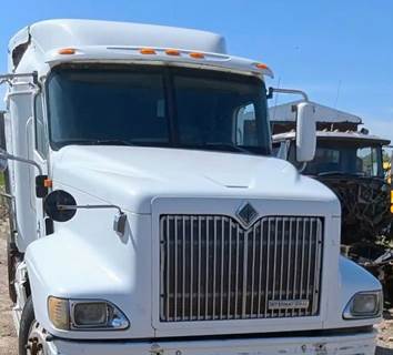 International 9200 Hood