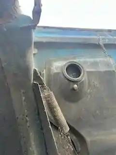 International 9400 Hood