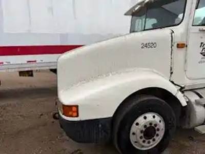 International 9400 Hood