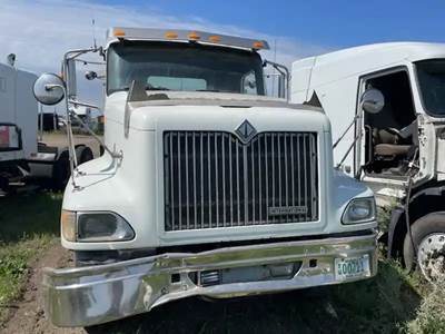 International 9400i Hood