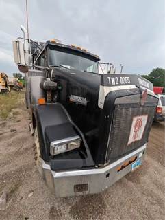 Kenworth Glider Hood for a 1996 Kenworth T800
