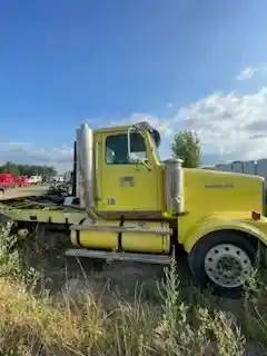 Western Star 4964FX Hood