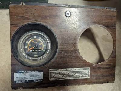 Ford CL9000 Instrument Panel Cluster