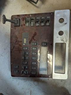 Freightliner Coronado 132 Instrument Panel Cluster