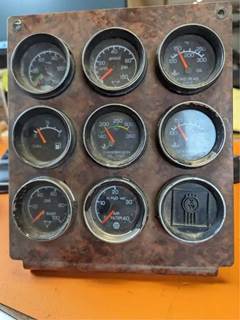Kenworth T600 Instrument Panel Cluster