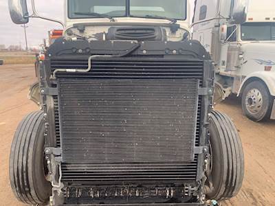 Peterbilt 384 Intercooler