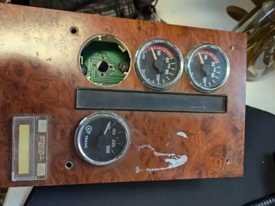 International 9400 Interior Part