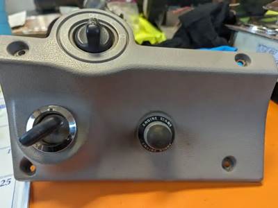 Sterling L9501 Interior Part