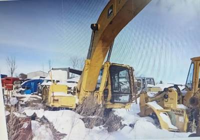 John Deere 790 E-Lc  Excavator Parts - Machine Good- Engine Good- Many Good