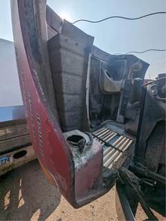 Ford LTLA9000 AERO MAX 120 Radiator Shroud