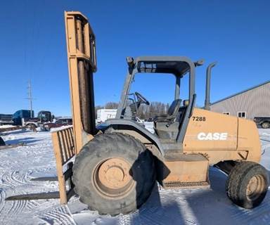 Case 586G Rough Terrain Forklift