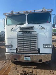 Freightliner FL Cabover Salvage Truck