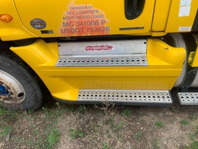 Freightliner Cascadia Fairing