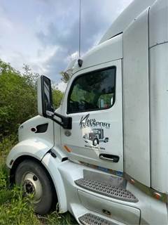 Peterbilt 579 Fairing